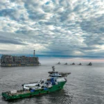Морская операция — буксировка ТЛ-1 в сумерках